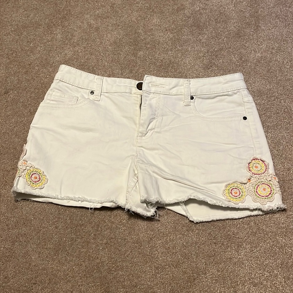 LC Shorts